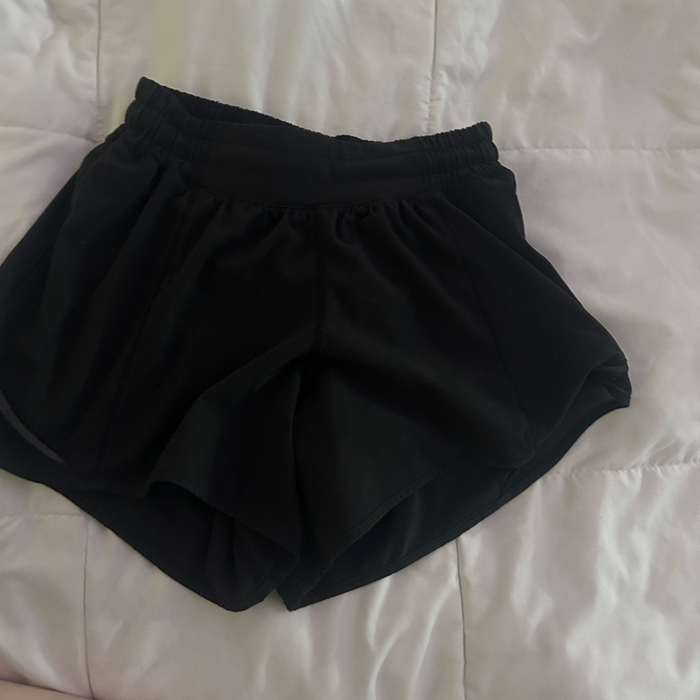 Black Lululemon hotty hot shorts